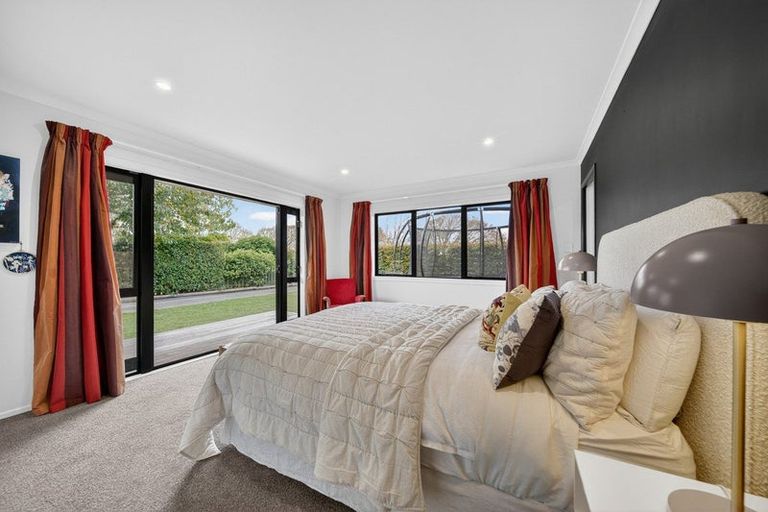Photo of property in 86 New York Street, Martinborough, 5711