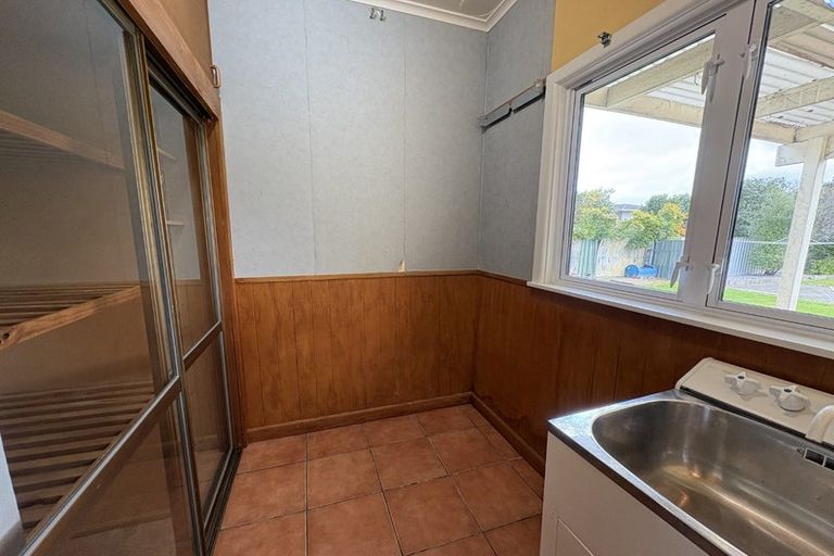 Photo of property in 1414 Woodstock Avenue, Mayfair, Hastings, 4122