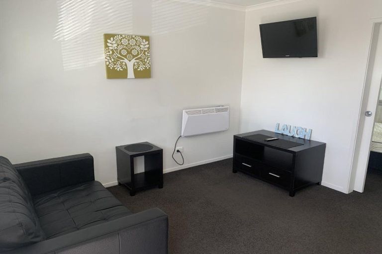 Photo of property in 41 Mount View Road, Melville, Hamilton, 3206
