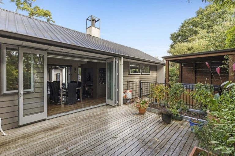 Photo of property in 373 Fergusson Drive, Heretaunga, Upper Hutt, 5018