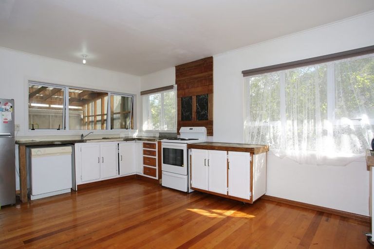 Photo of property in 76 King Street, Waiuku, 2123