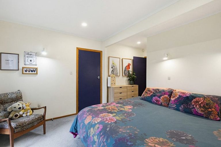 Photo of property in 19 Colville Street, Newtown, Wellington, 6021
