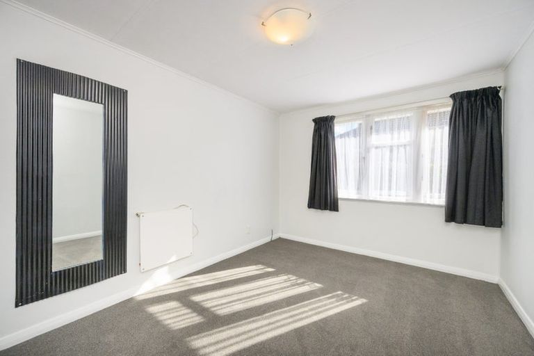 Photo of property in 33 Manchester Street, Takaro, Palmerston North, 4412