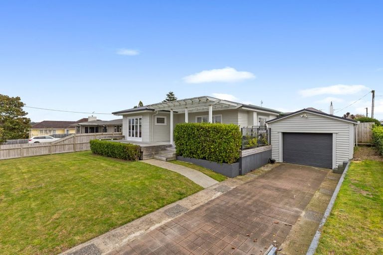 Photo of property in 14 Page Street, Morrinsville, 3300