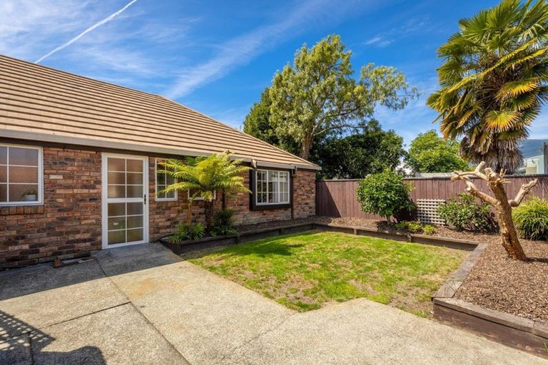 Photo of property in 12 Honey-tye Way, Stoke, Nelson, 7011