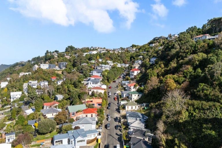 Photo of property in 20 Reuben Avenue, Brooklyn, Wellington, 6021