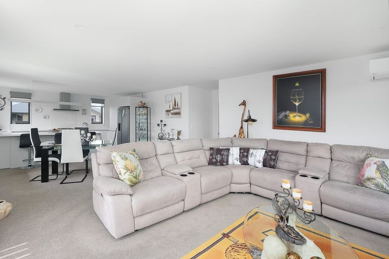 Photo of property in 10 Chandler Way, Rolleston, 7615