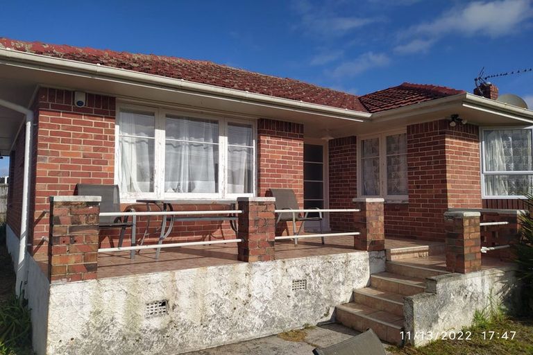 Photo of property in 26 Rosier Road, Glen Eden, Auckland, 0602