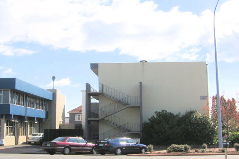 Photo of property in 1221unit Hinemaru Street, Rotorua, 3010
