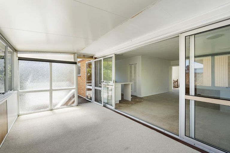 Photo of property in 1/7 Hart Road, Hauraki, Auckland, 0622