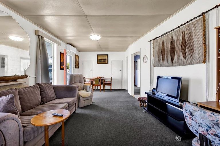 Photo of property in 4 Elizabeth Street, Patea, 4520