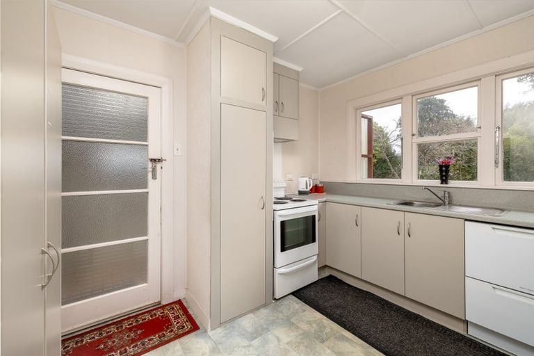 Photo of property in 6 Hughes Street, Waimate, 7924