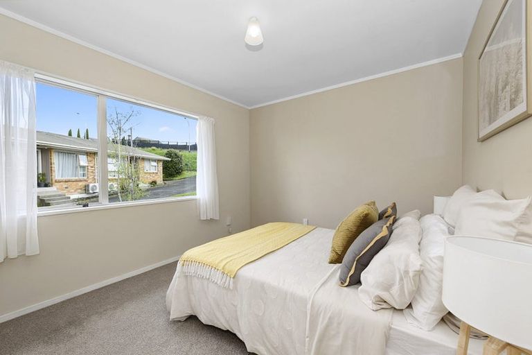 Photo of property in 77 Lake Crescent, Hamilton Lake, Hamilton, 3204