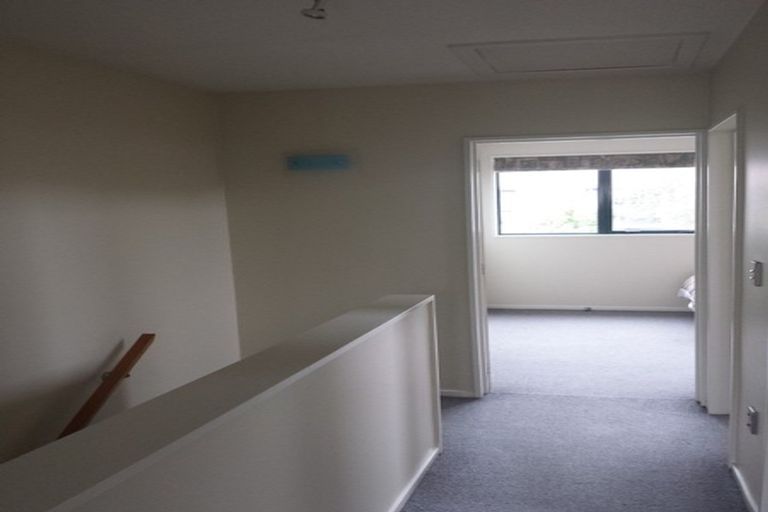 Photo of property in 32 Latimer Square, Christchurch Central, Christchurch, 8011