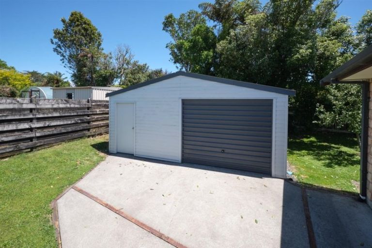 Photo of property in 11 Verona Place, Stratford, 4332