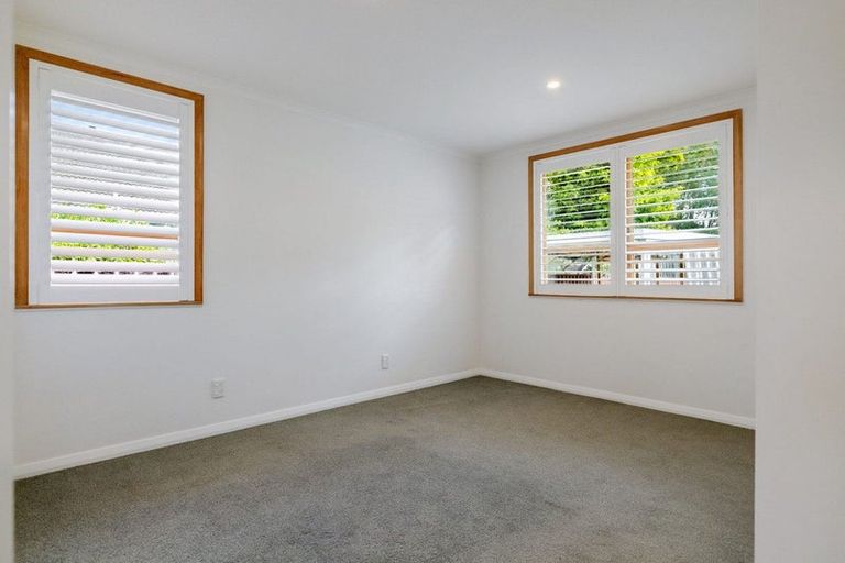 Photo of property in 23 Tilbury Avenue, Hokowhitu, Palmerston North, 4410