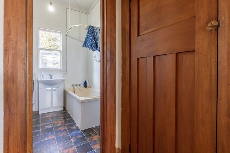 Photo of property in 16 Nancy Street, Takapau, 4203