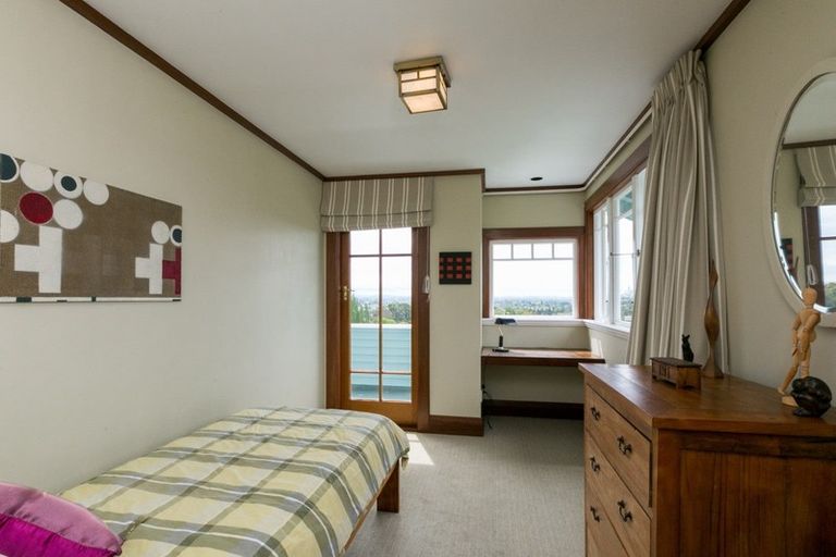 Photo of property in 38 Selwyn Road, Havelock North, 4130