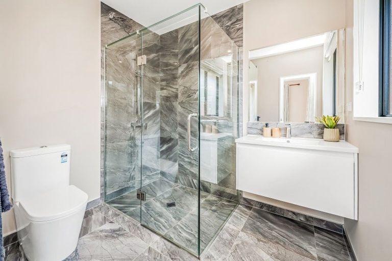 Photo of property in 17 Exeter Lane, Rolleston, 7614