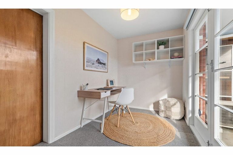 Photo of property in 25 Beckford Road, Saint Martins, Christchurch, 8022