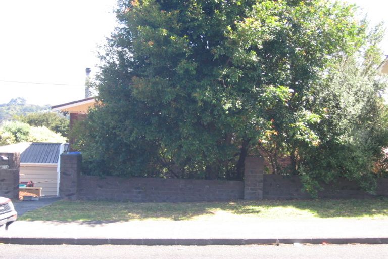 Photo of property in 2/129a Manuka Road, Bayview, Auckland, 0629