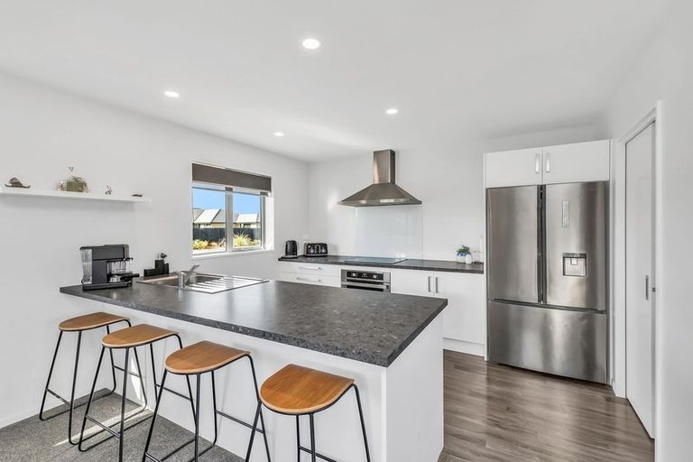 Photo of property in 5 Fountain Place, Rolleston, 7614