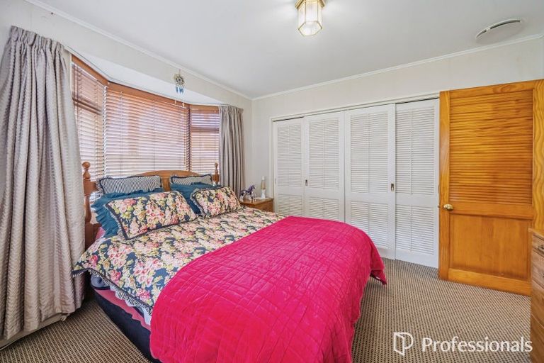 Photo of property in 13 Sunny Grove, Wainuiomata, Lower Hutt, 5014