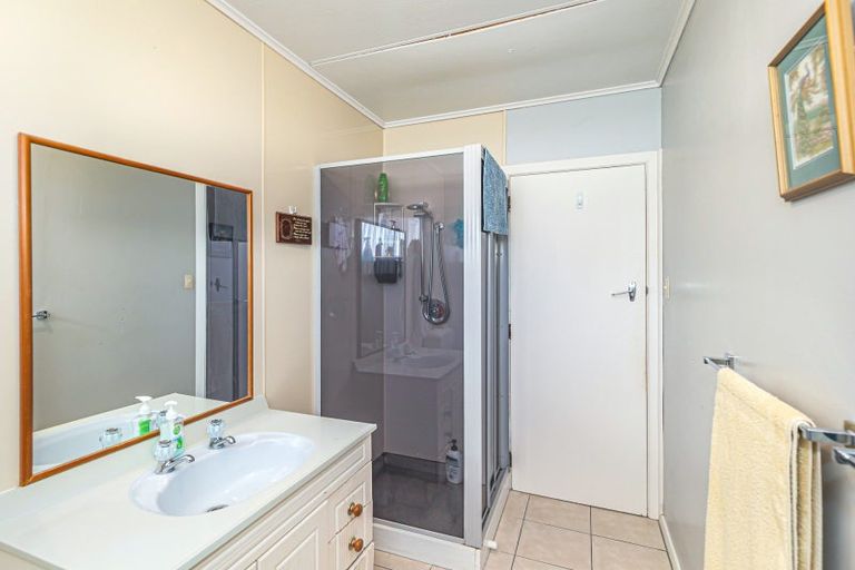 Photo of property in 2 Linley Place, Levin, 5510