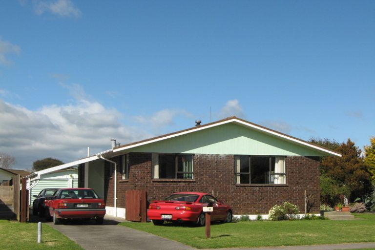 Photo of property in 2a Ratima Place, Whakatane, 3120