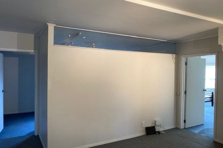 Photo of property in 15 Taitua Drive, Te Atatu South, Auckland, 0610