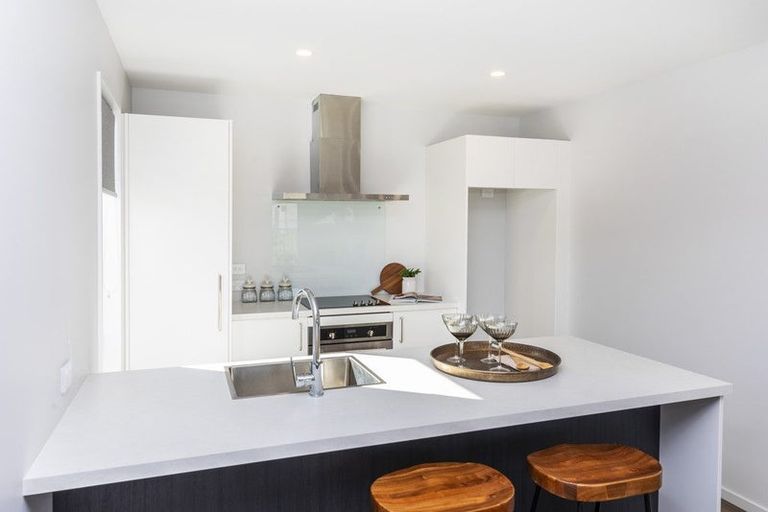 Photo of property in 4 Clontarf Lane, Belfast, Christchurch, 8051