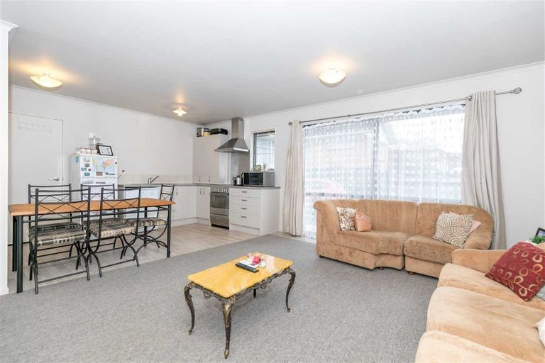 Photo of property in 30a Glenview Terrace, Glenview, Hamilton, 3206