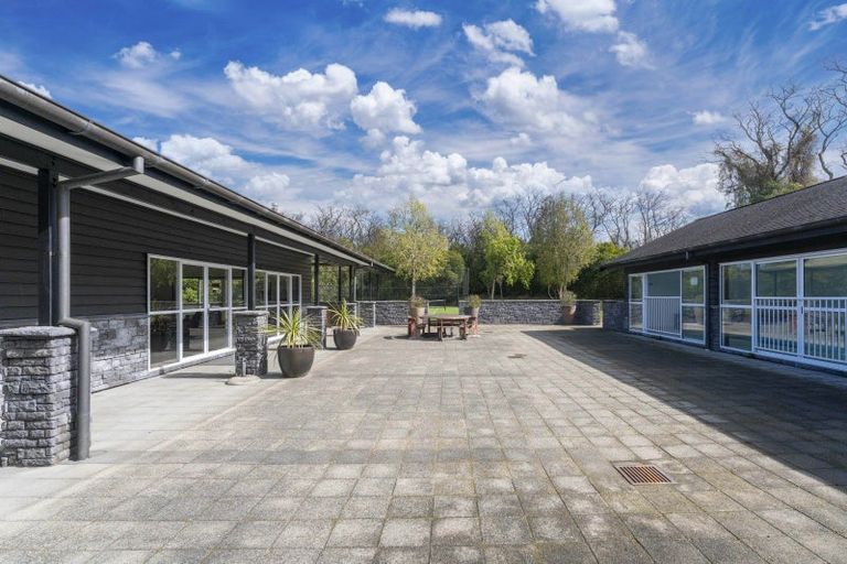 Photo of property in 16 Parawera Drive, Acacia Bay, Taupo, 3330