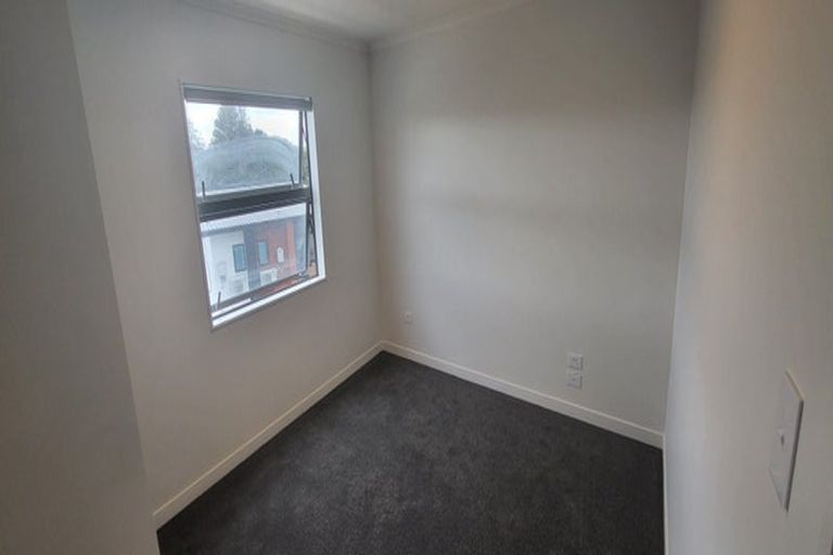 Photo of property in 201/30 Shortfin Place, Flat Bush, Auckland, 2019