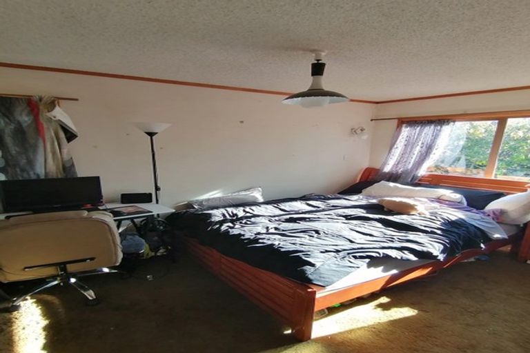 Photo of property in 118 Pupuke Road, Hillcrest, Auckland, 0627