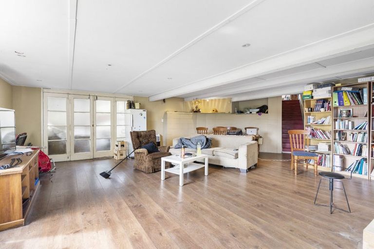 Photo of property in 11 Sycamore Drive, Sunnynook, Auckland, 0620
