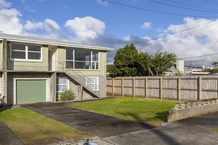 Photo of property in 80a Manly Street, Paraparaumu Beach, Paraparaumu, 5032