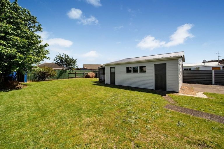 Photo of property in 275 South Road, Hawera, 4610