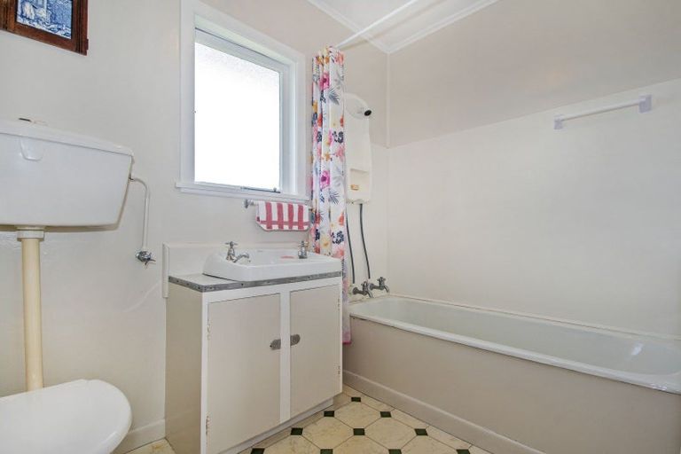 Photo of property in 48 Station Road, Te Kamo, Whangarei, 0112