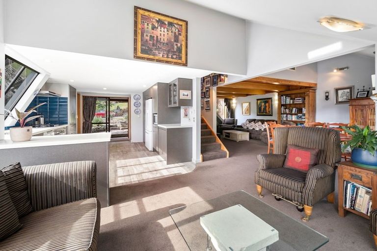 Photo of property in 49 Goldfield Heights, Queenstown, 9300