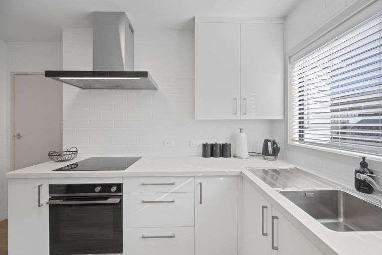 Photo of property in 2/44 Morgan Avenue, Marewa, Napier, 4110