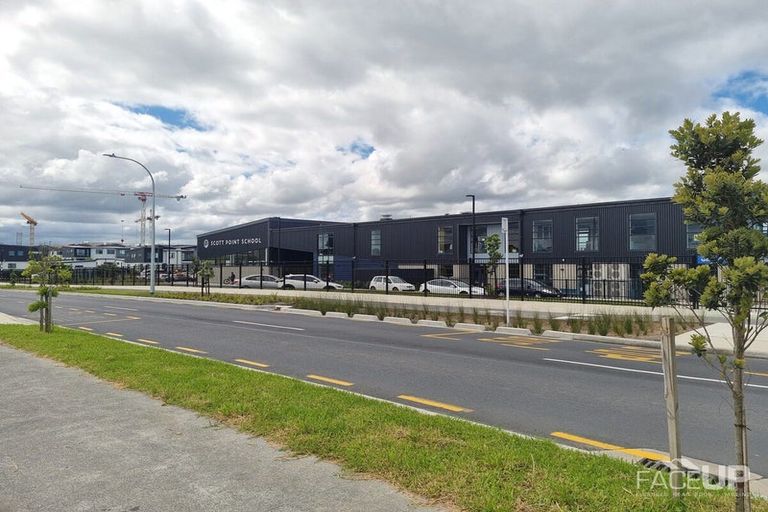 Photo of property in 6 Coast Garden Drive, Hobsonville, Auckland, 0616