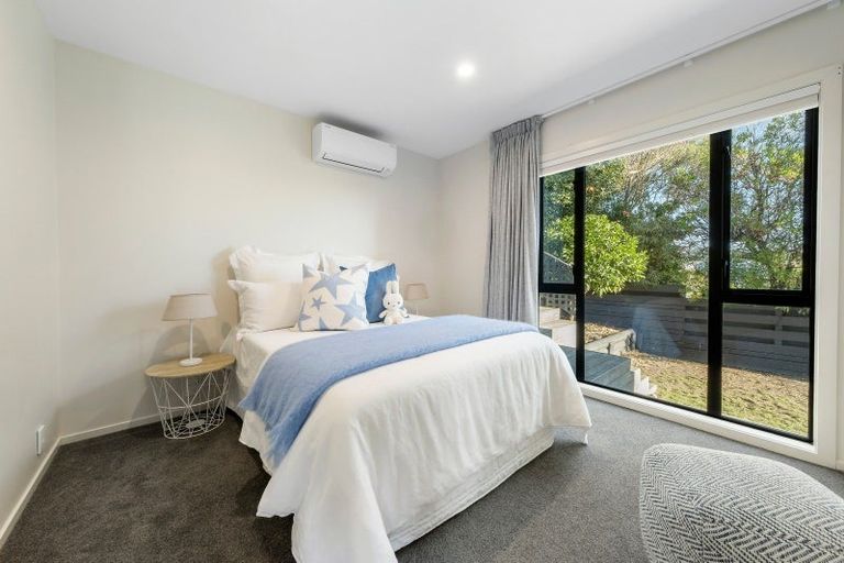 Photo of property in 8 Lookaway Place, Huntsbury, Christchurch, 8022