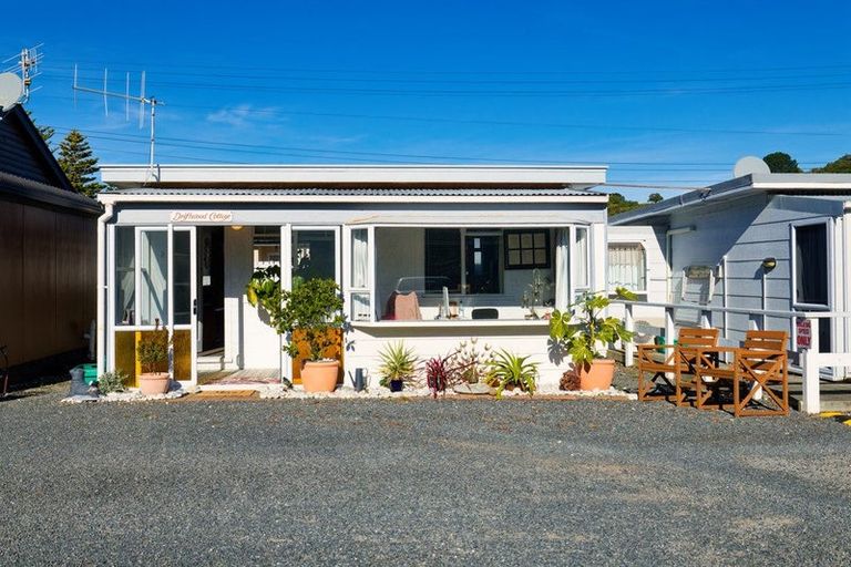 Photo of property in 2/132 Esplanade, Kaikoura, 7300