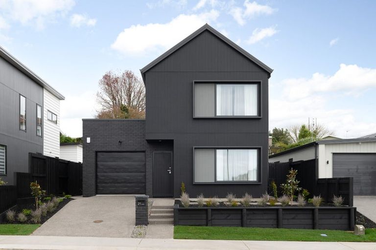 Photo of property in 21 Musselwhite Terrace, Chartwell, 3210