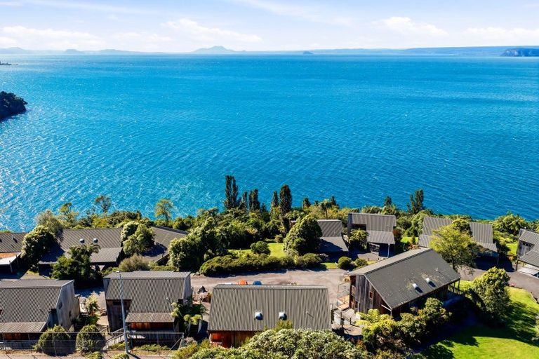 Photo of property in 88 Pukawa Road, Pukawa Bay, Turangi, 3381