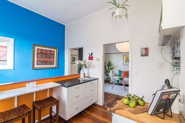Photo of property in 11a Owen Street, Newtown, Wellington, 6021