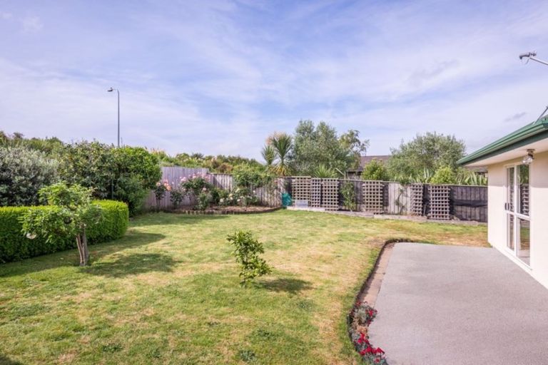 Photo of property in 73 Makarini Street, Paraparaumu, 5032