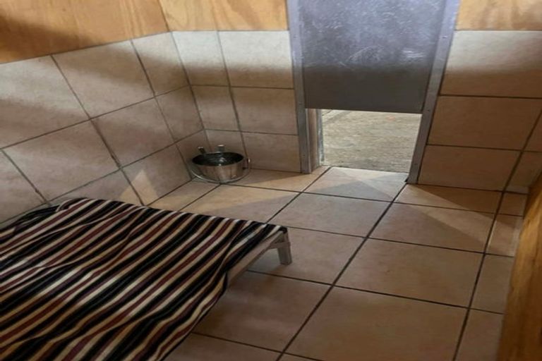 Photo of property in 140 Mako Mako Road, Levin, 5510