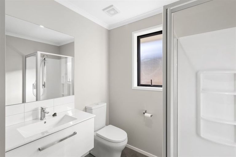 Photo of property in 42 Tradewinds Drive, Whitby, Porirua, 5024